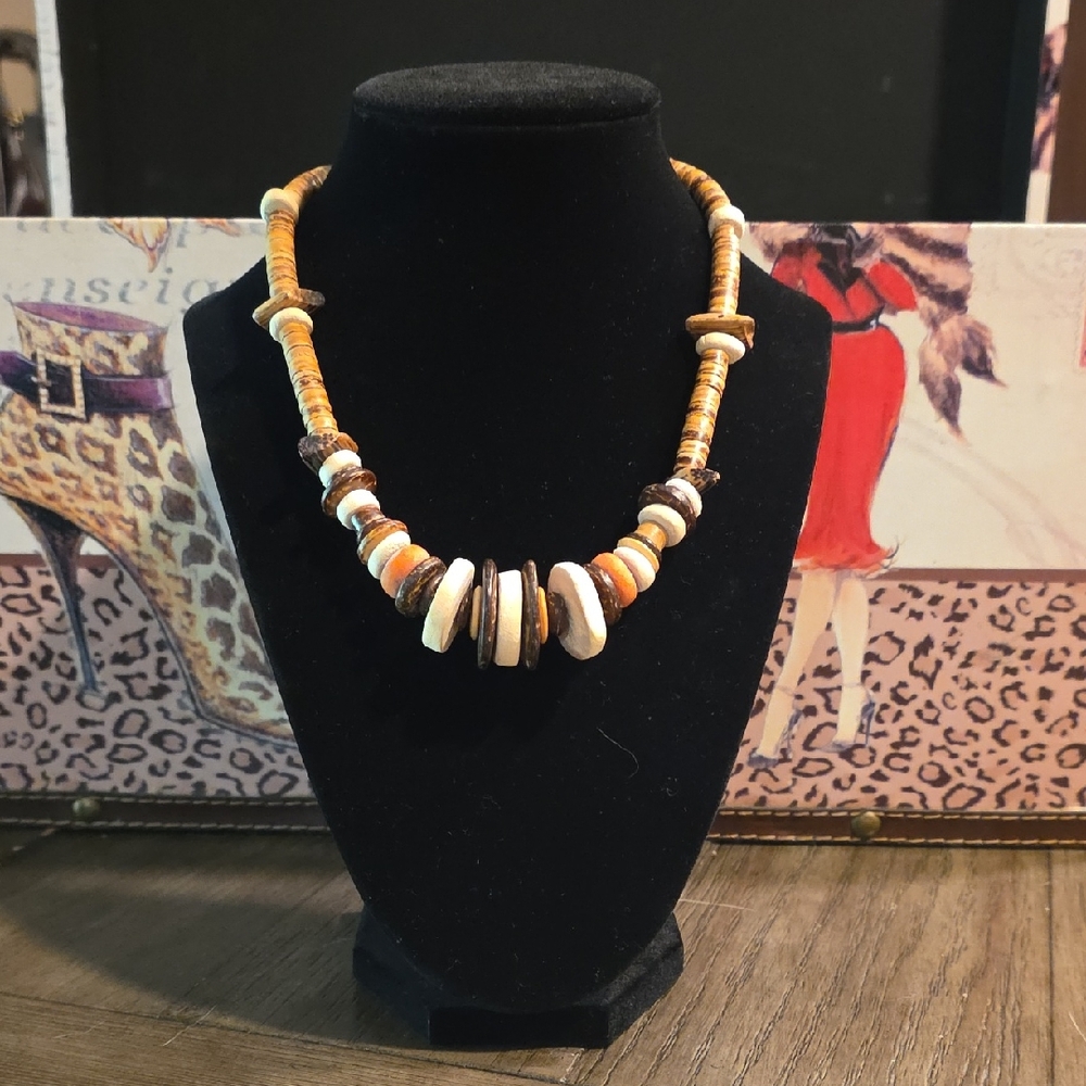 Chic Beaded Necklace - Orange and Brown